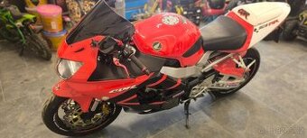 Honda CBR 900RR - 109kw