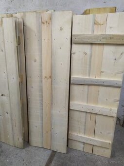 Podlážky na haki, nebo trubkové lešení