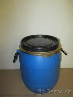 Prodám plastové sudy