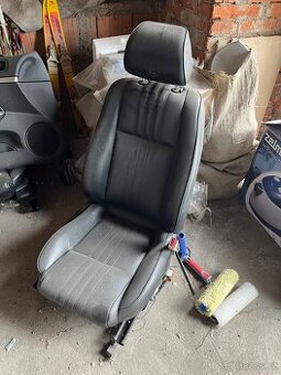 Alfa Romeo 159 - kožené sedačky