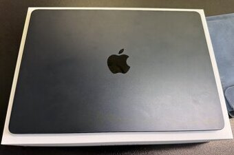 Apple MacBook Air 13" M4 16GB RAM, 512GB úložiště