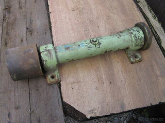 hřídel na pilu