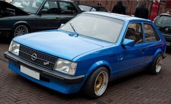 Svetlá Opel Kadett D
