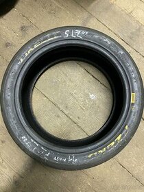 Závodní pneumatiky Pirelli 235/645 R18