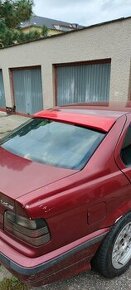 Prodloužení střechy BMW E36 sedan