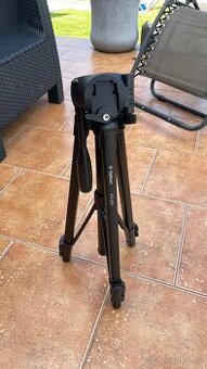 Tripod pro zrcadlovku Velbon EX-530