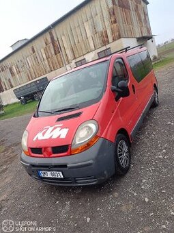 Renault Trafic 9 míst 1,9 dci 100
