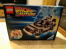 Lego 21103 Návrat do budoucnosti - 1