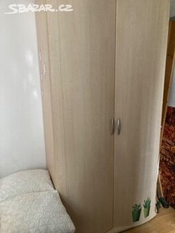 Šatní skri sire 104 cm,vyska 201 buk dyha