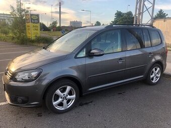 Touran 1,6 TDI, automat DSG
