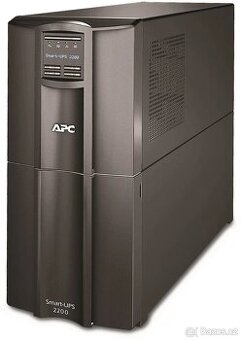 Záložní zdroj APC Smart-UPS 2200VA