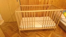 Postýlka 120x60 a matrace - 1