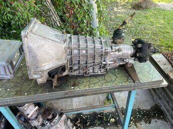 Lada VAZ 1200 převodovka - 1