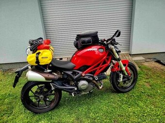 Ducati Monster 796 ABS