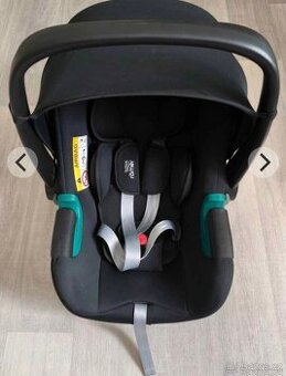 Britax Römer Baby-Safe 3 i-Size 2022