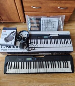 Klávesy CASIO