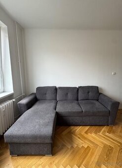 Rozkládací pohovka s lenoškou a úložným prostorem