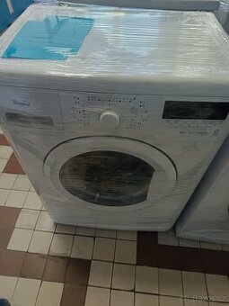 Automatická pracka Whirlpool