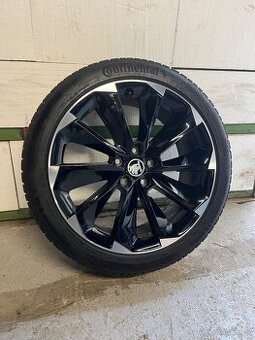 Superb Supernova Top stav/zimní pneu R19