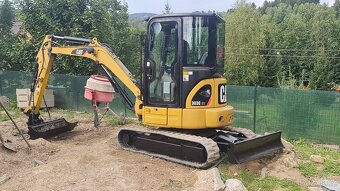 Minibagr Caterpillar 303CCR