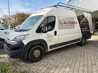 Citroen Jumper  2,2 hdi  121 kw  6  místný  2020 L4 H2