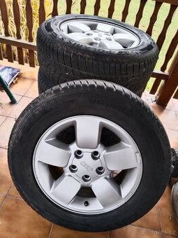 ALU kola 5x127 s pneu pro Jeep grand Cherokee wj wg