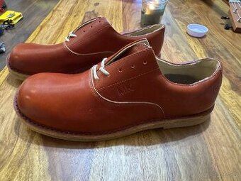 Nové VASKY elegant COGNAC vel. 42