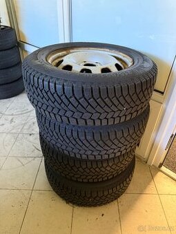 Plechová Zimní kola Dacia Duster 215/65R16 5x114,3
