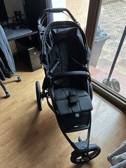 Thule Urban Glide 3 black