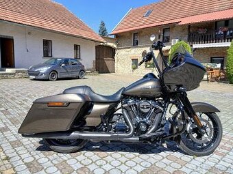 Harley-Davidson FLTRXS Road Glide Special 114