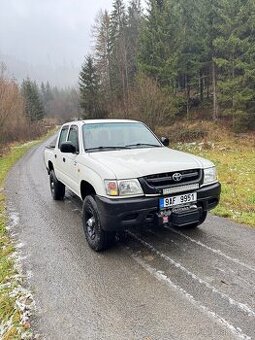 Toyota Hilux 2.5 kdn165