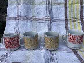 Retro hrnky, mandala