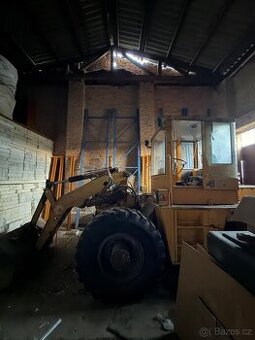 Čelní nakladač Hon un 53