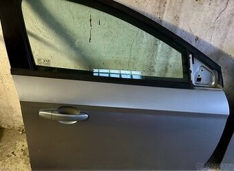 Přední dveře Ford Mondeo Mk4