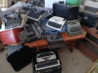 Psací stroje, různé druhy