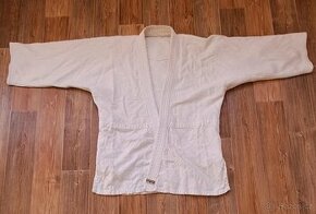 Prodám dětské kimono KWON Clubline