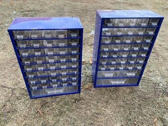 dílenský pořadač kovový organizér šrouby matice nářadí