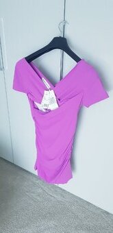 Nové šaty vel.S pc: 4800kč