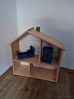 Dřevěný domeček na hraní