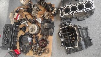 Prodám motor Honda 1000R sc60e