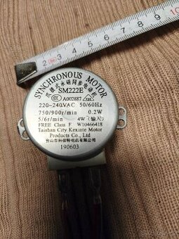 Motorek na 230V -5ot/min