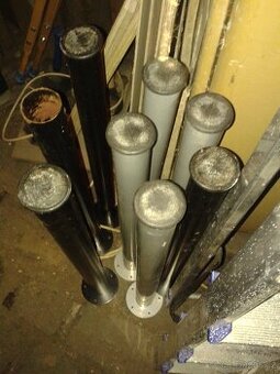 kovové nohy ke stolu IKEA