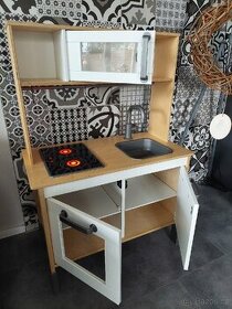 Dětská kuchyňka Ikea