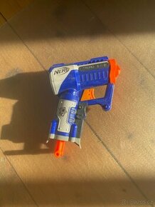 Nerf malá zbraň pro děti