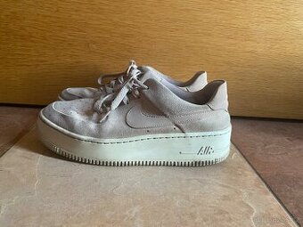 Obrázek k inzerátu: Nike air force 1