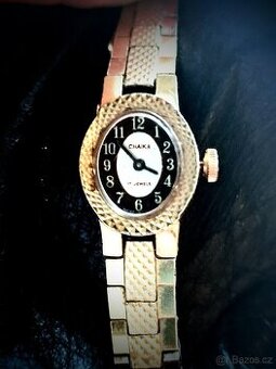 Silně zlacené VINTAGE dámské hodinky 17kamenů SSSR 60léta