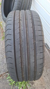 2x letní pneumatika 235 / 45 R18