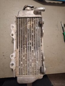 Yamaha YZ 450F, WR 450, 426 chladič - 1