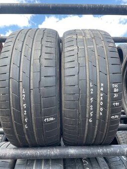 Pneu Hankook 245/40 R20