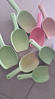 Lopatka plast - 1